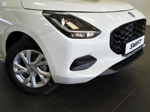 Suzuki Swift 1.2 GL+ auto - Image 2
