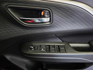 Suzuki Swift 1.2 GL+ manual - Image 15