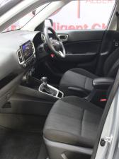 Hyundai Venue 1.0T Motion auto - Image 13
