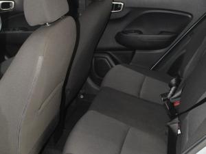 Hyundai Venue 1.0T Motion auto - Image 14
