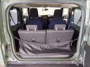 Suzuki Jimny 1.5 GLX AllGrip 3-door auto - Image 15