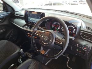 Suzuki Swift 1.2 GLX manual - Image 16