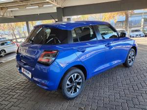 Suzuki Swift 1.2 GLX manual - Image 7
