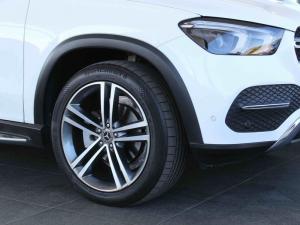 Mercedes-Benz GLE GLE300d 4Matic - Image 5