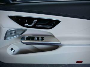 Mercedes-Benz CLE CLE200 coupe AMG Line - Image 40