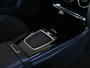 Mercedes-Benz CLA CLA220d Progressive - Image 12