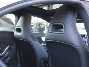 Mercedes-Benz CLA CLA220d Progressive - Image 17
