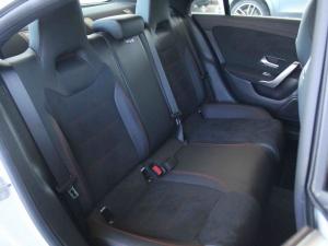 Mercedes-Benz CLA CLA220d Progressive - Image 19