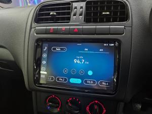 Volkswagen Polo Vivo hatch 1.4 - Image 7