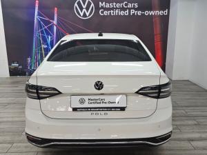 Volkswagen Polo sedan 1.6 Life manual - Image 12