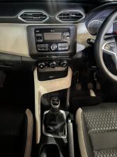 Nissan Magnite 1.0 Visia manual - Image 6