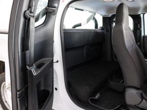 Isuzu D-Max 1.9TD Extended cab - Image 17