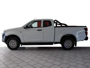 Isuzu D-Max 1.9TD Extended cab - Image 4