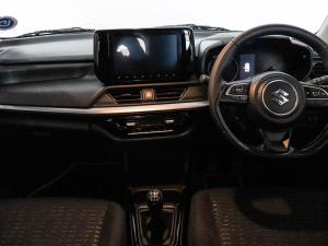 Suzuki Swift 1.2 GLX manual - Image 18