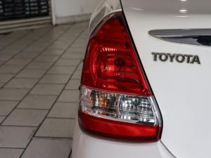 Toyota Etios sedan 1.5 Sprint - Image 10