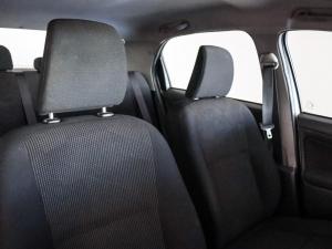 Toyota Etios sedan 1.5 Sprint - Image 15