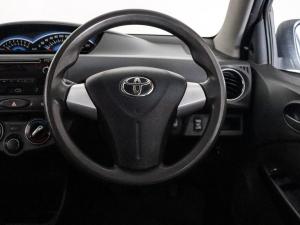 Toyota Etios sedan 1.5 Sprint - Image 17