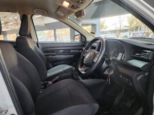 Suzuki Ertiga 1.5 GA - Image 9