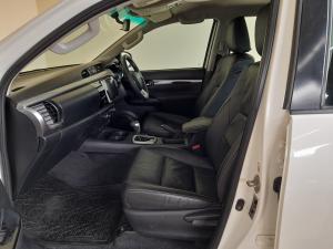 Toyota Hilux 2.8GD-6 double cab 4x4 Raider auto - Image 7