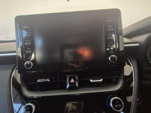 Toyota Corolla Cross 1.8 Hybrid XS - Image 12