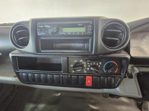 Hino 200 310 4X2 - Image 12
