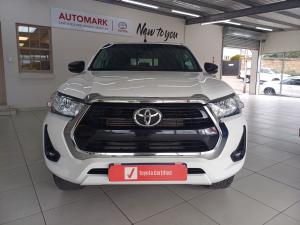 Toyota Hilux 2.4GD-6 double cab 4x4 Raider manual - Image 6