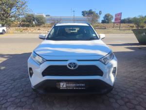 Toyota RAV4 2.0 GX - Image 6