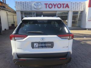 Toyota RAV4 2.0 GX - Image 7