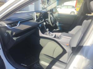 Toyota RAV4 2.0 GX - Image 11
