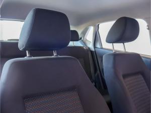 Volkswagen Polo Vivo hatch 1.4 Trendline - Image 19