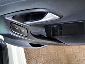 Volkswagen Polo Vivo hatch 1.4 Trendline - Image 10