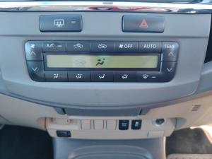 Toyota Fortuner 3.0D-4D Ltd edition auto - Image 18