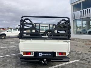 Toyota Land Cruiser 79 4.2D single cab - Image 6