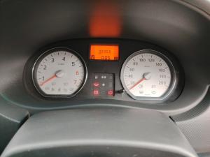 Nissan NP200 1.6i - Image 13