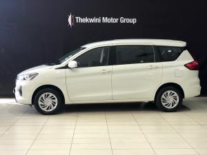 Toyota Rumion 1.5 SX manual - Image 10