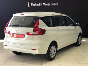 Toyota Rumion 1.5 SX manual - Image 2