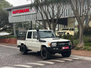 Toyota Land Cruiser 79 4.5D-4D V8 double cab LX - Image 1