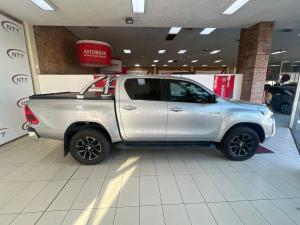 Toyota Hilux 2.8GD-6 double cab Raider auto - Image 3