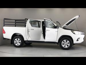 Toyota Hilux 2.8GD-6 double cab 4x4 Raider auto - Image 16