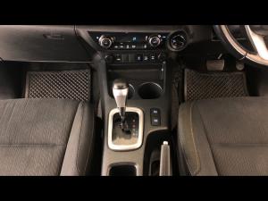 Toyota Hilux 2.8GD-6 double cab 4x4 Raider auto - Image 28