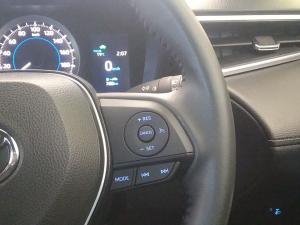 Toyota Corolla Cross 1.8 Hybrid XS - Image 10
