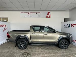 Toyota Hilux 2.8GD-6 double cab Raider auto - Image 3