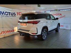 Toyota Fortuner 2.8GD-6 VX - Image 2