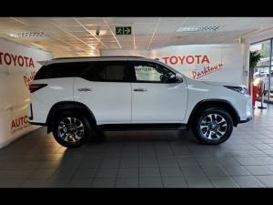 Toyota Fortuner 2.8GD-6 VX - Image 4