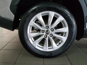 Toyota Corolla Cross 1.8 Hybrid XS - Image 9