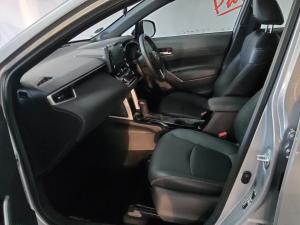 Toyota Corolla Cross 1.8 Hybrid XS - Image 9