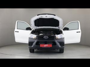 Toyota Hilux 2.4GD single cab S (aircon) - Image 18