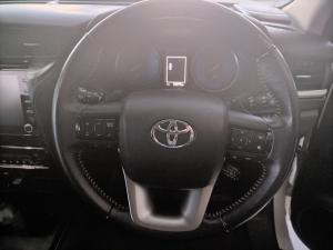 Toyota Fortuner 2.8GD-6 VX automatic - Image 8