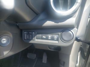 Toyota Vitz 1.0 XR AMT - Image 14