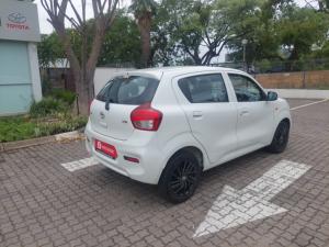 Toyota Vitz 1.0 XR AMT - Image 2